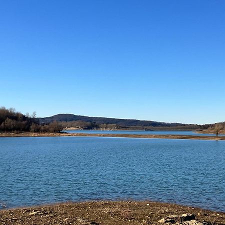 Maison Avec Vue Sur Le Lac De Montbel Exteriör bild