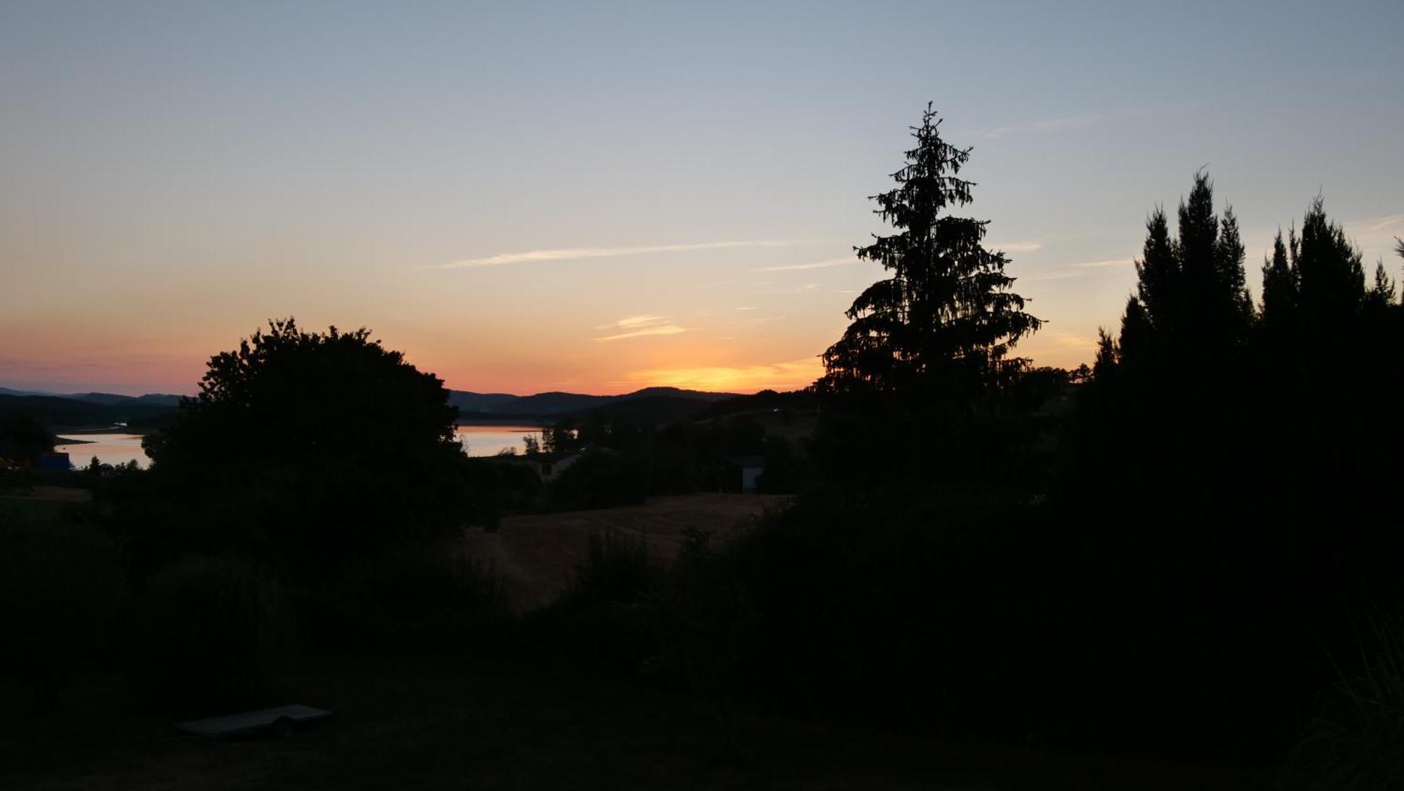 Maison Avec Vue Sur Le Lac De Montbel Exteriör bild